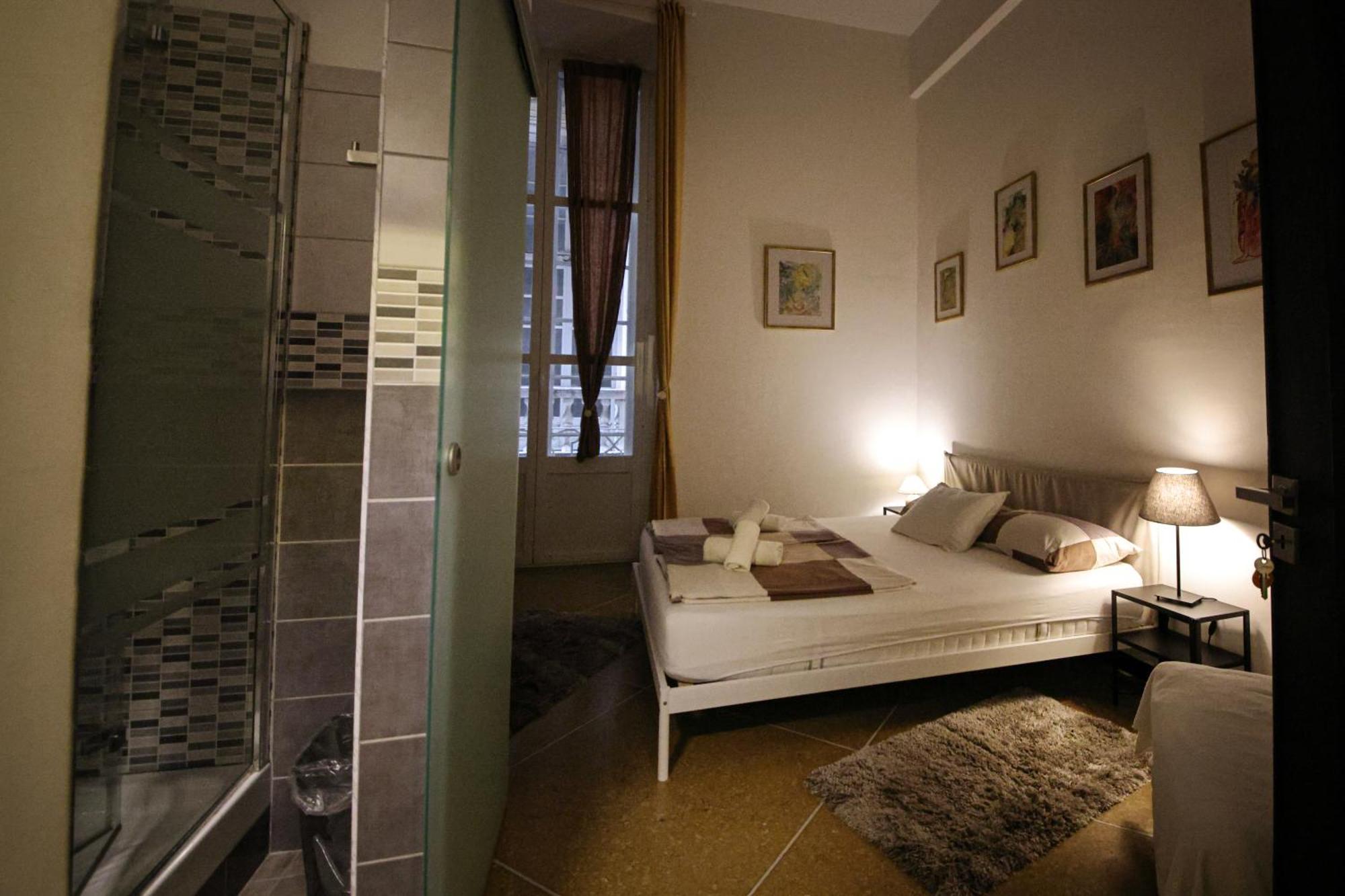 Nik Rooms 제노바 외부 사진