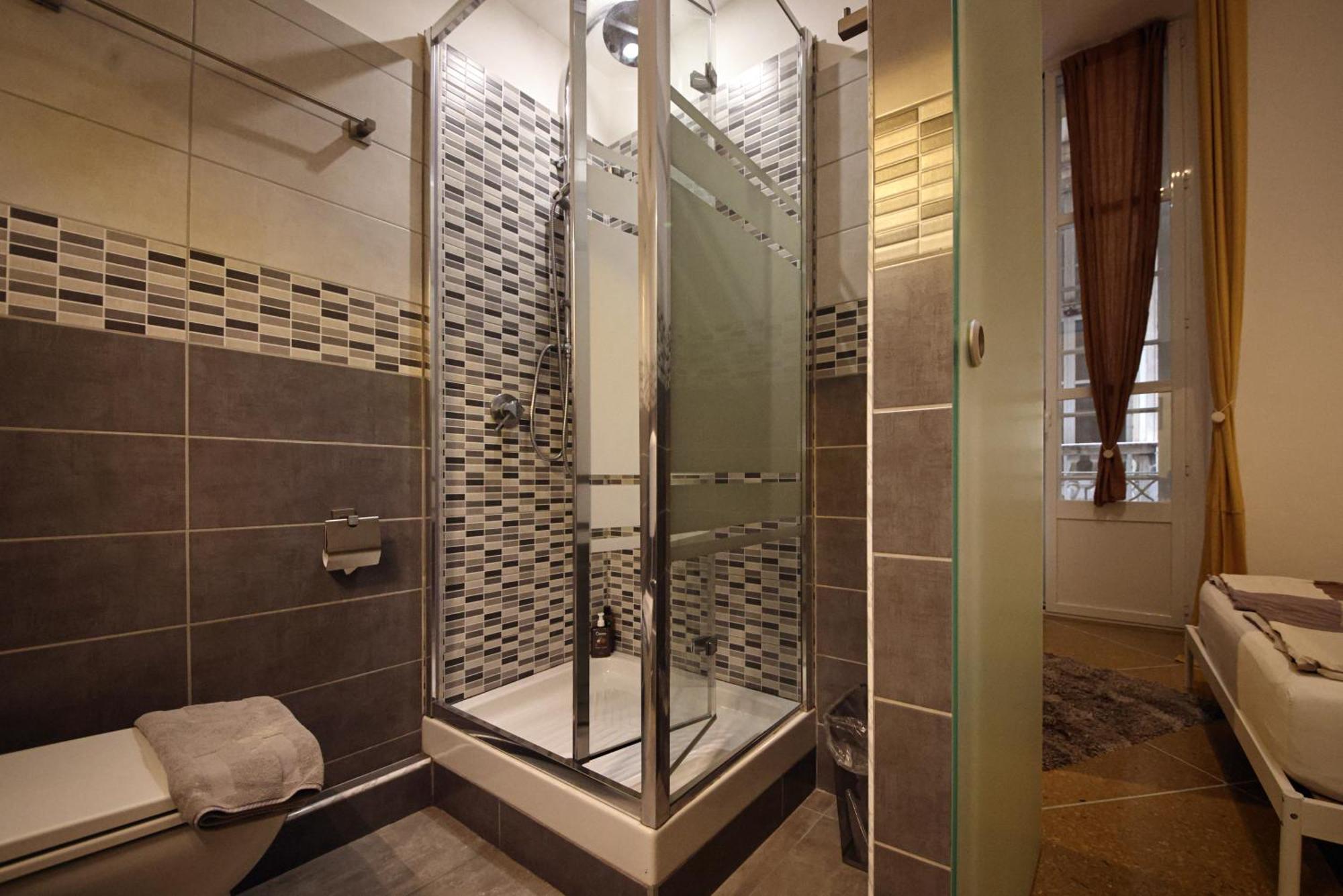 Nik Rooms 제노바 외부 사진