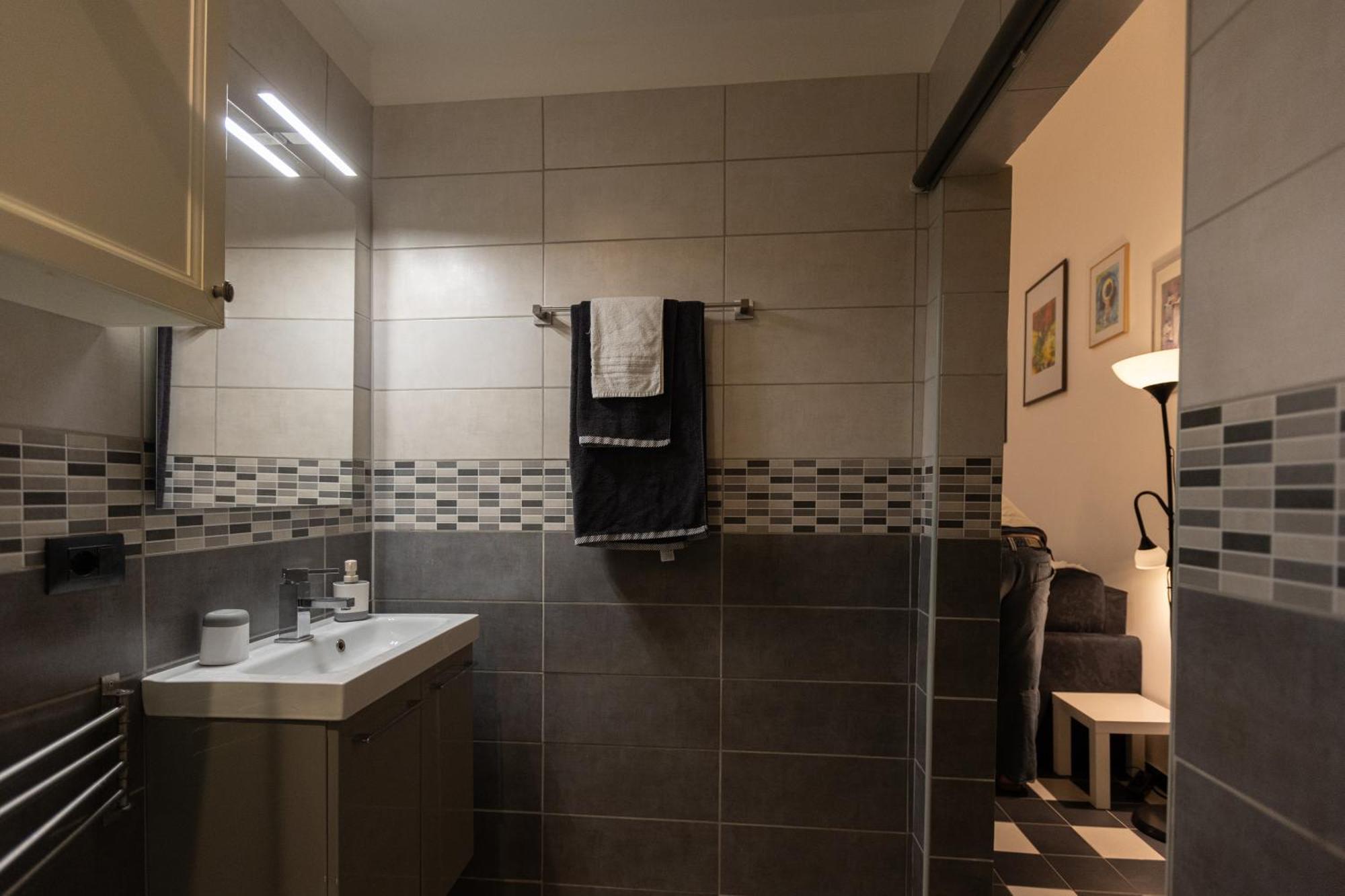 Nik Rooms 제노바 외부 사진