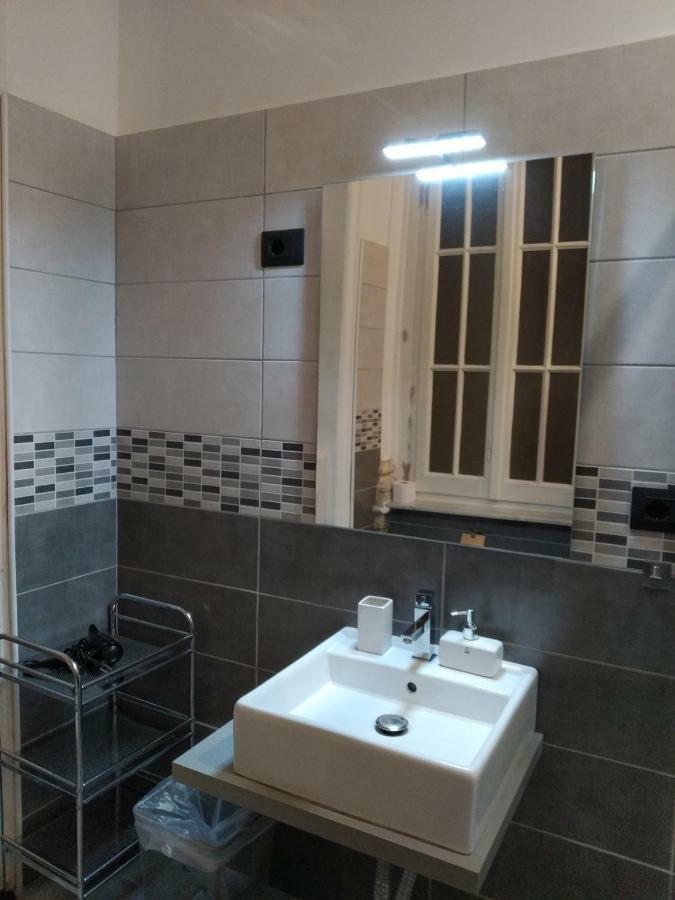 Nik Rooms 제노바 외부 사진